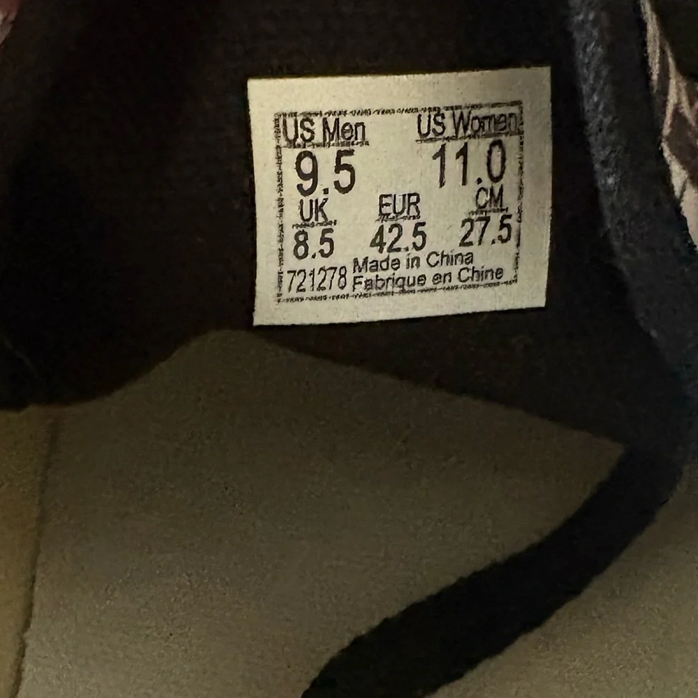 Vans new tag